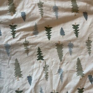 Modern Moments Gerber Tree Crib Sheet